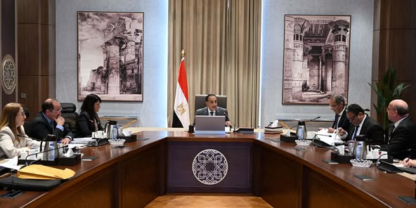 عاجل.. مدبولي يتابع جهود فض التشابكات المالية بين بنك الاستثمار وعدد من الجهات الحكومية