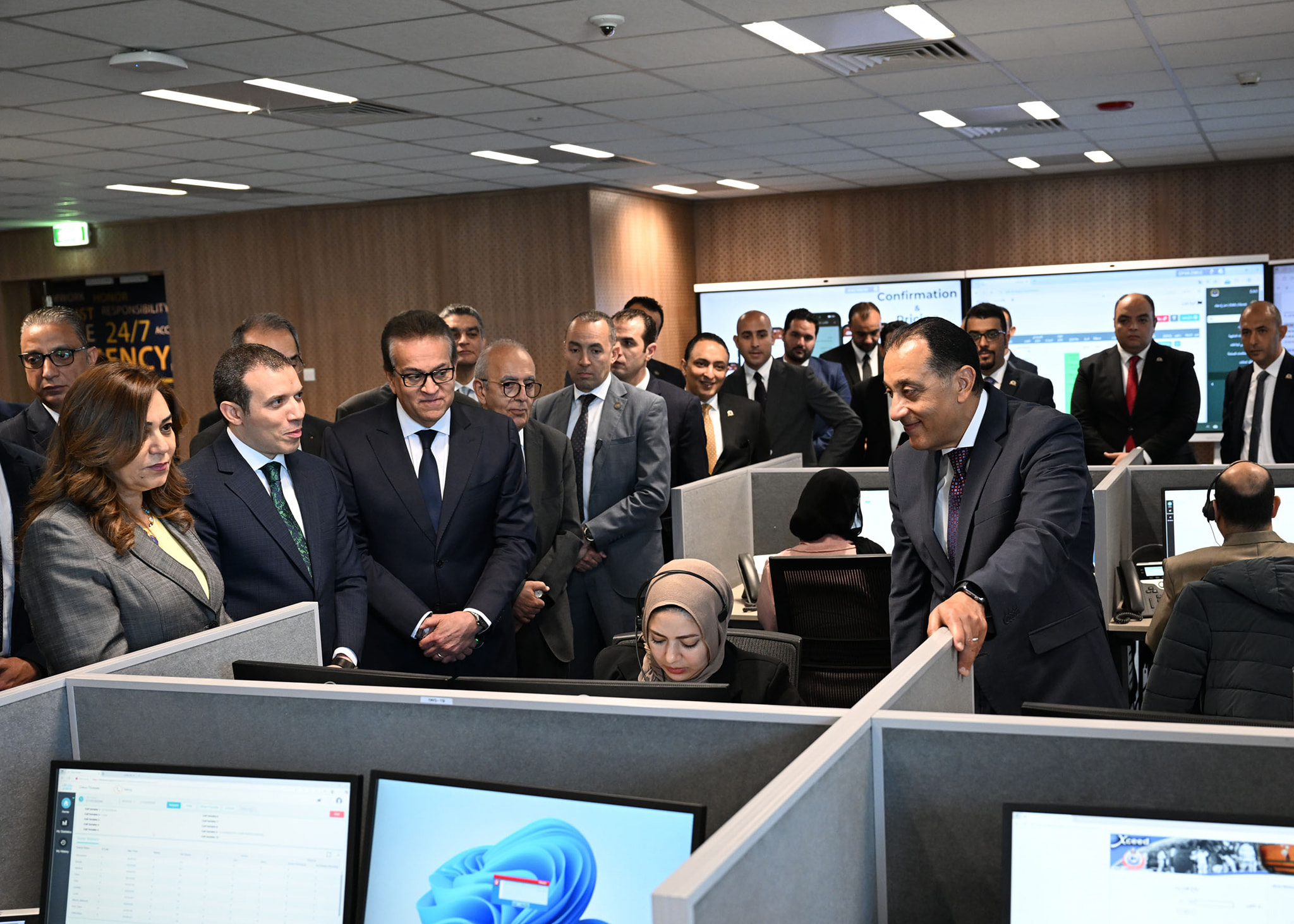 رئيس الوزراء يفتتح المقر الرئيسي الجديد لهيئة الاسعاف المصرية
