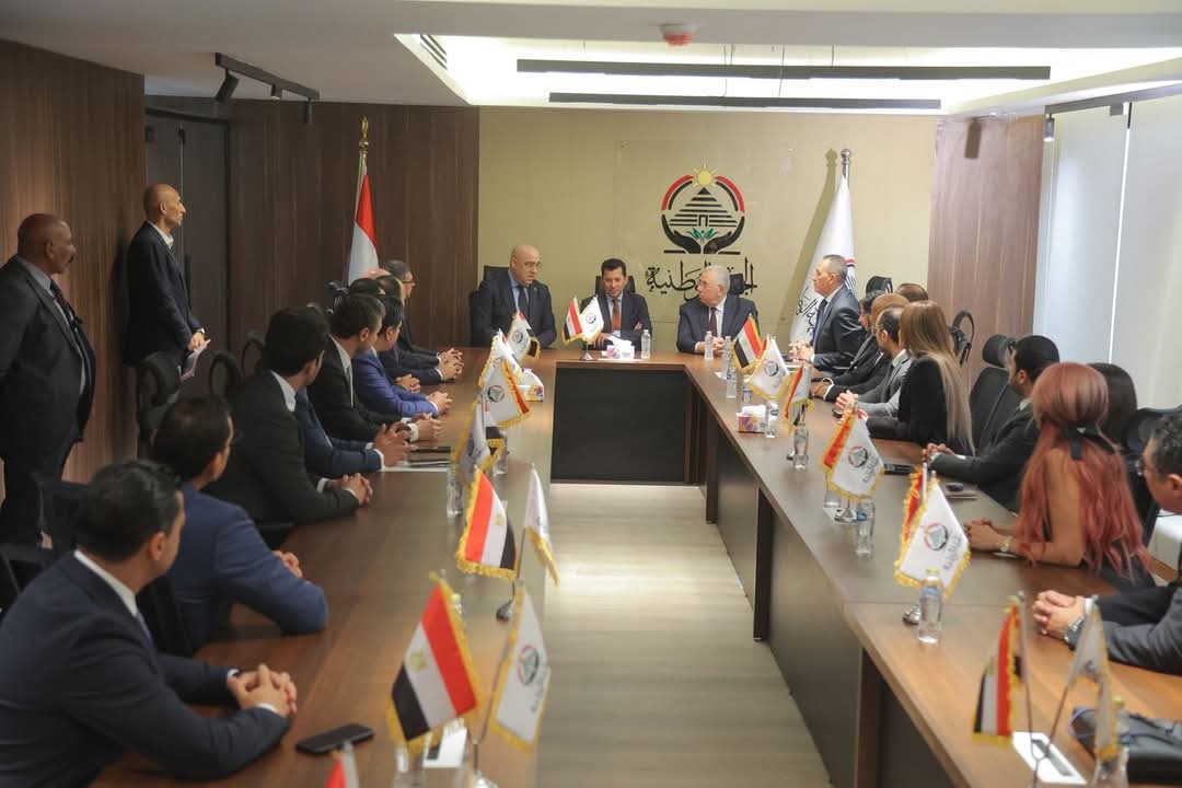 وزير الشباب والرياضة يشهد مراسم توقيع بروتوكول تعاون مع حزب الجبهة الوطنية