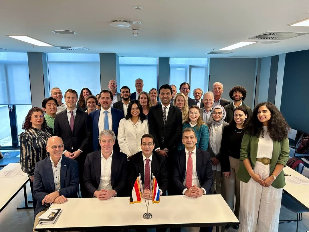 العامة للاستثمار والمناطق الحرة تبحث مستقبل الاستثمارات الهولندية في إعادة تدوير المخلفات