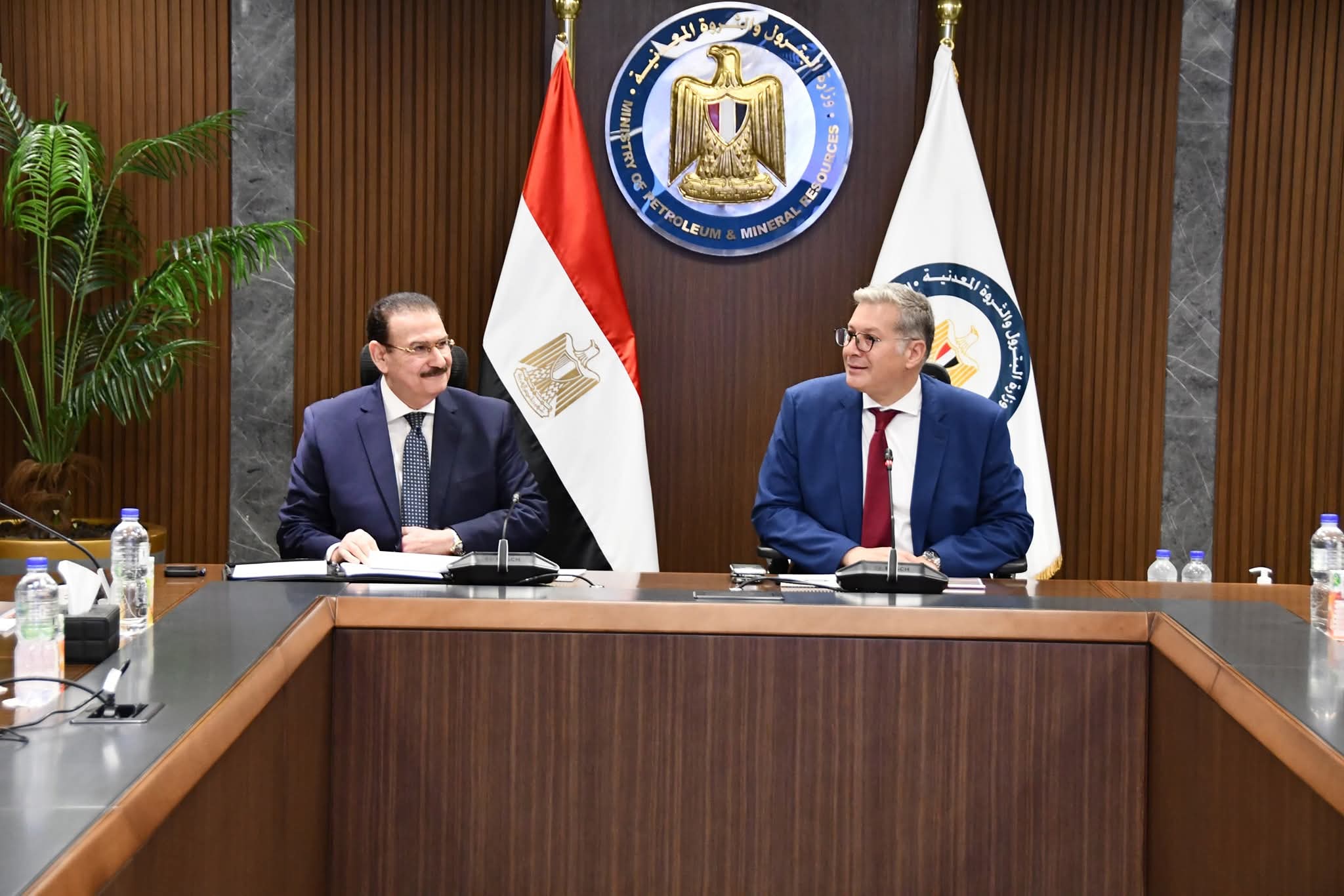 وزير البترول يعقد اجتماعًا مع مساهمي شركة «أبوطرطور» لمتابعة الموقف التنفيذي لمشروع إنتاج حامض الفوسفوريك 