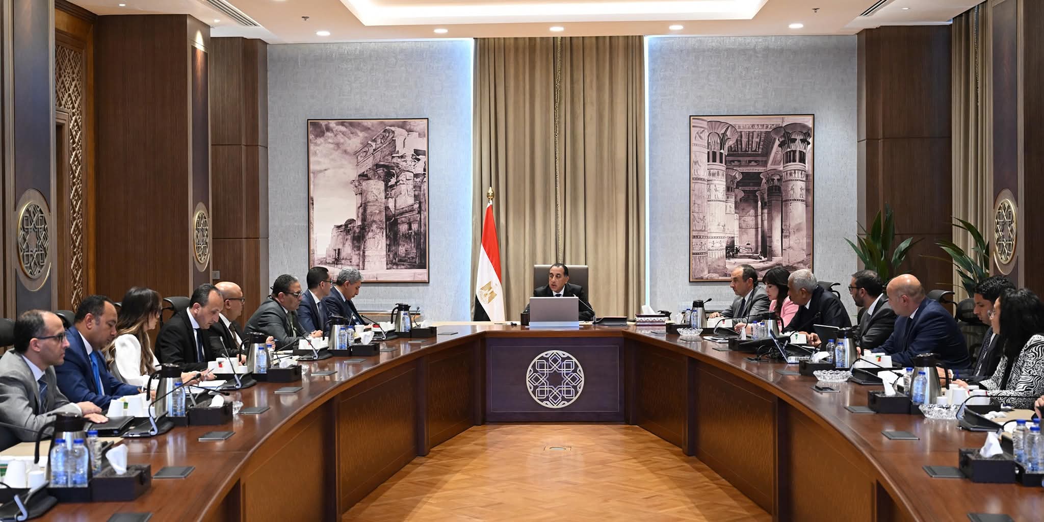 رئيس الوزراء يتابع خطط تطوير 7  فنادق تاريخية سبق طرحها ضمن برنامج الطروحات الحكومية