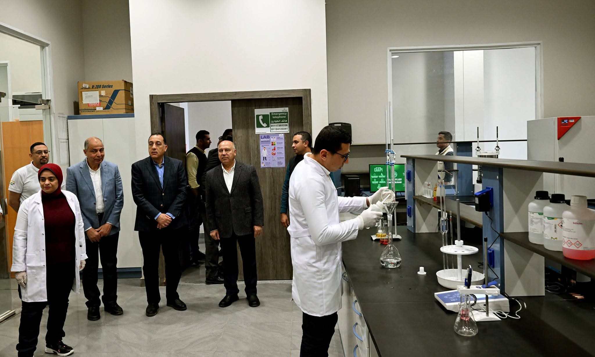 رئيس الوزراء يتفقد التشغيل التجريبي لمصنع شركة القناة للسكر والاستعدادات لموسم بنجر السكر 2026