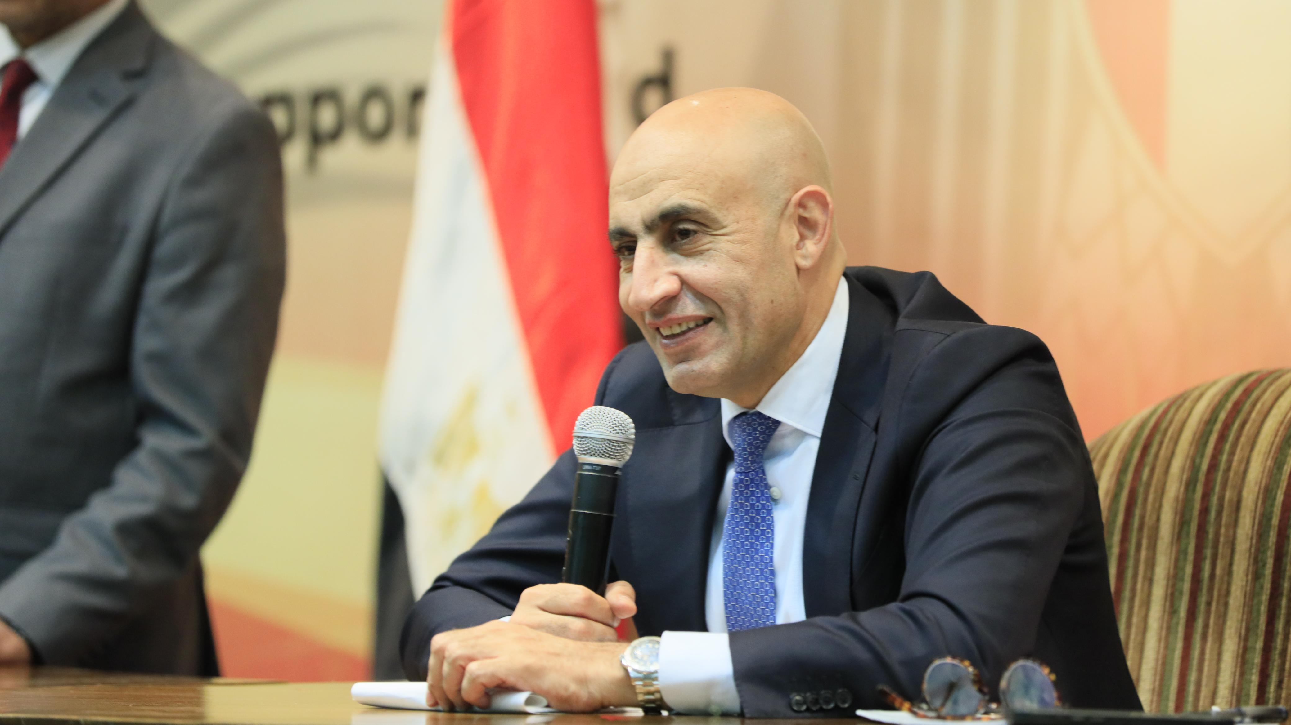 وزير التربية والتعليم يستعرض إنجازات الوزارة خلال الفترة الماضية