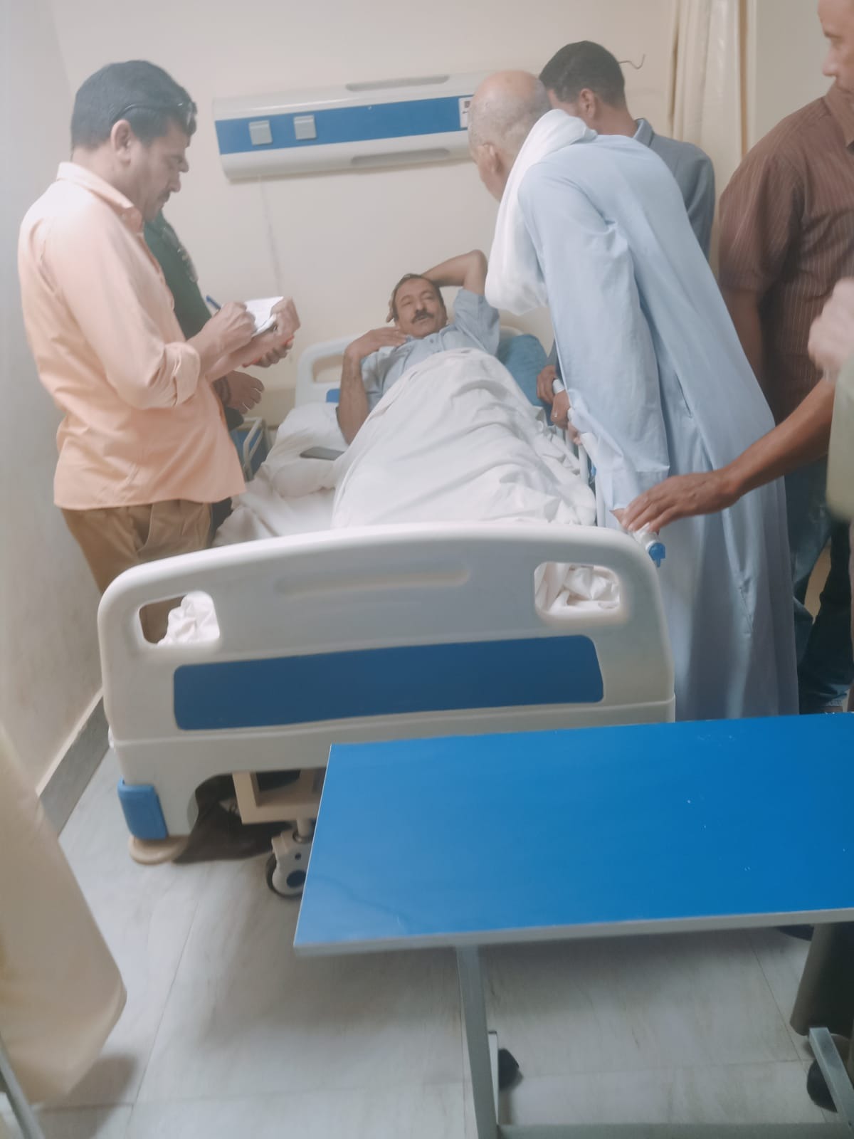 نقيب المعلمين يقرر صرف ٣ آلاف جنيه منحة علاجية لمصابي امتحانات الثانوية العامة بسوهاج