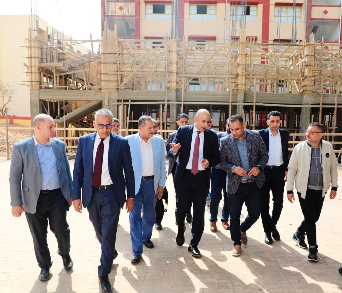 وزير التعليم يتفقد عددا من مدارس المرج لمتابعة خطة الأبنية التعليمية لإنهاء الفترات المسائية للمرحلة الابتدائية